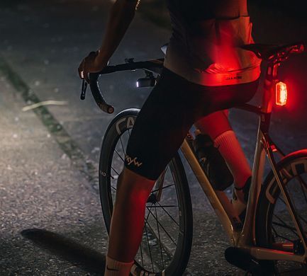 Задний свет Ravemen TR250 (250 lm, 800 mAh) с датчиком движения
