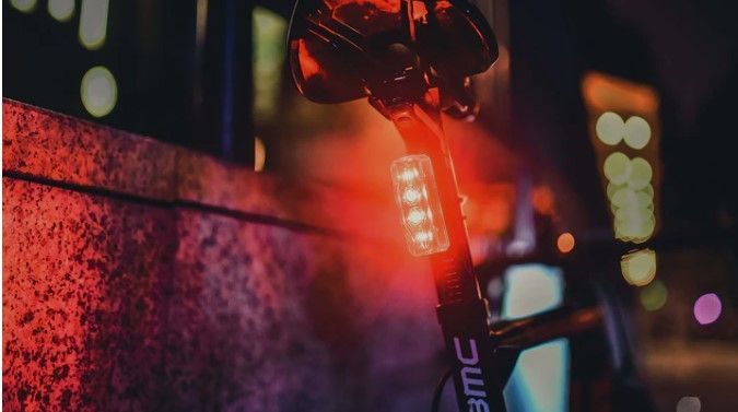 Задний свет Ravemen TR100 (100 lm, 800 mAh)